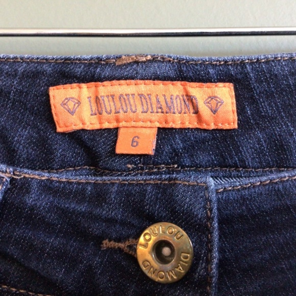 Ladies skinny stretch dark blue jeans. Sz 6 with 28.5” inseam - Picture 10 of 13